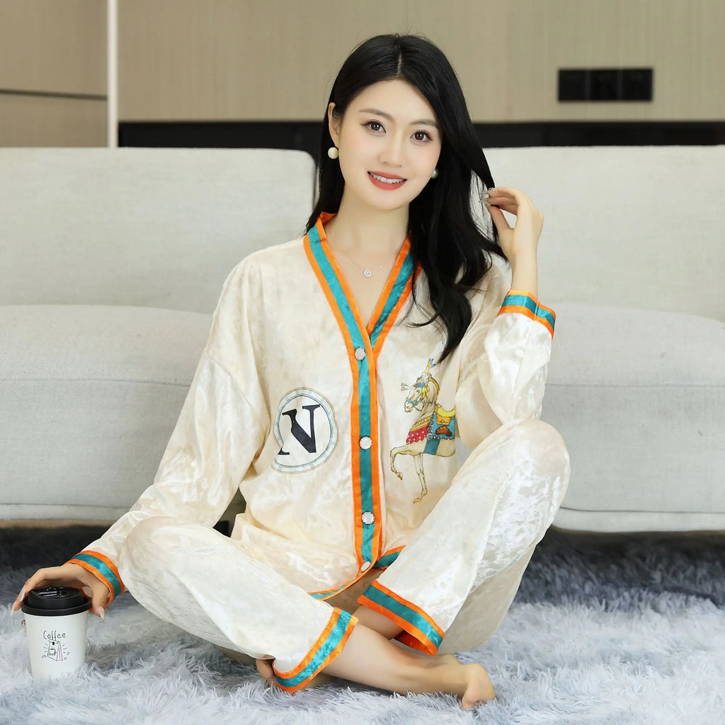High Quality Velvet Pajamas Fall Long-sleeved Set of Two Pieces of High-grade Light Luxury Cardigan V-neck Large Size Homewear